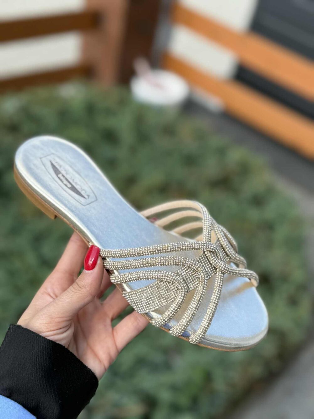 Luksusowe Klapki Skórzane Srebrne Spazimoda