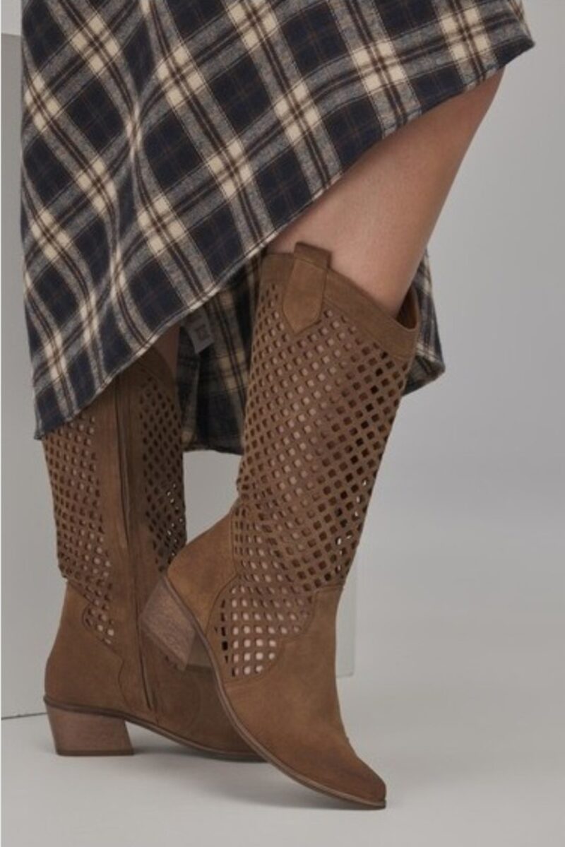 Ażurowe kozaki damskie ze skóry naturalnej – DS 1737 Toffi Welur