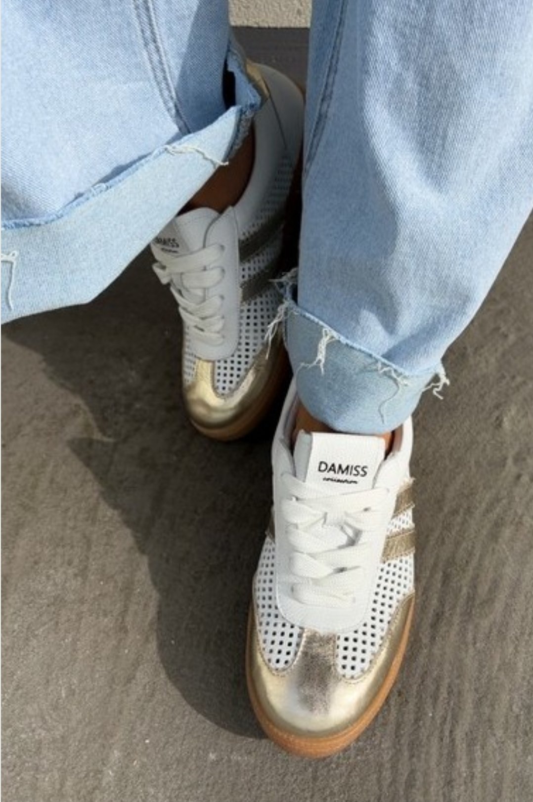 DAMISS DS 900 OLDSCHOOL trampki damskie skóra naturalna ażurowe biało-złote - obrazek 2